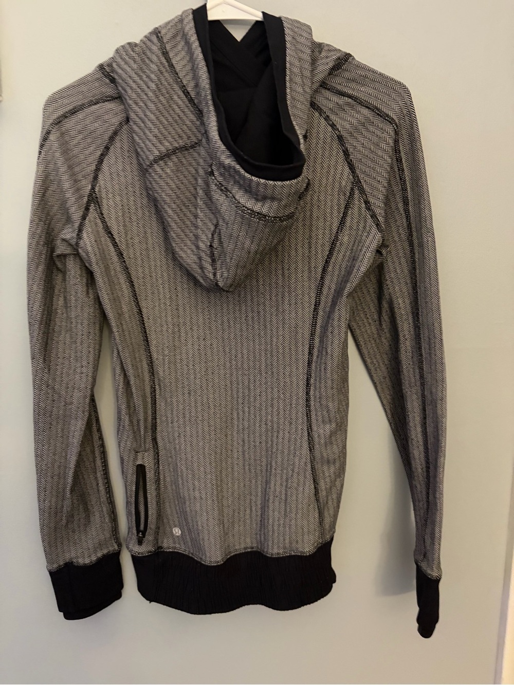 Lululemon Think Fast Hoodie Heathered Herringbone Black Grey Rulu Pullover Sz 6